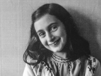 30 frases de Anne Frank para ver a vida com outros olhos