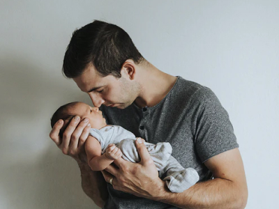 30 frases de pai de primeira viagem que expressam o amor pelo filho