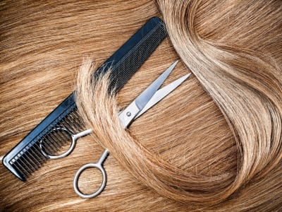 35 frases de cabeleireiro para exaltar quem faz os melhores penteados