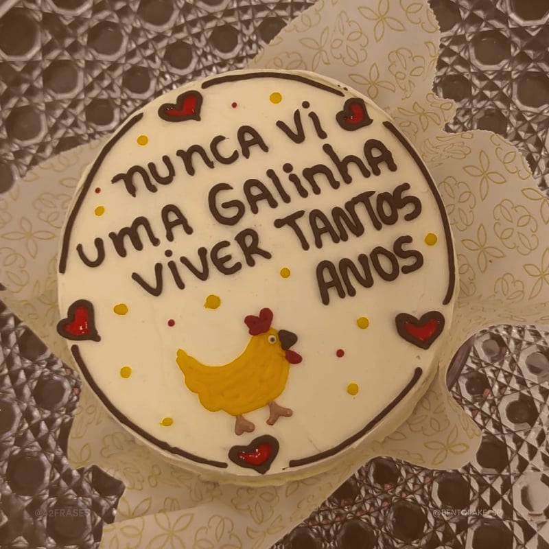 Nunca vi uma galinha viver tantos anos! 